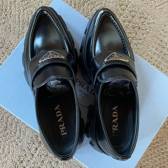 Prada Monolith Loafers 37.5 - Picture 3 of 12